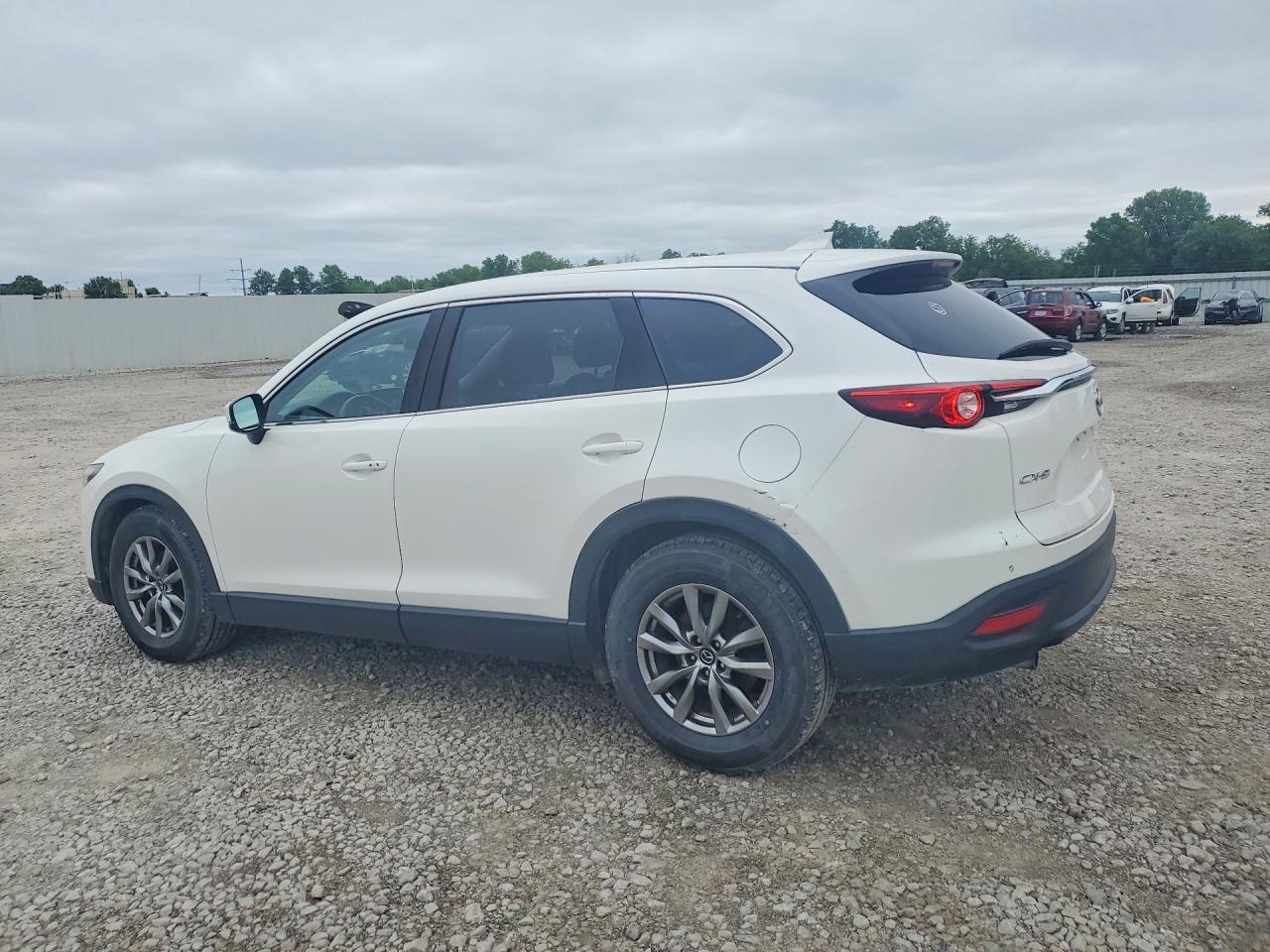 2018 MAZDA CX-9 TOURING photo 3