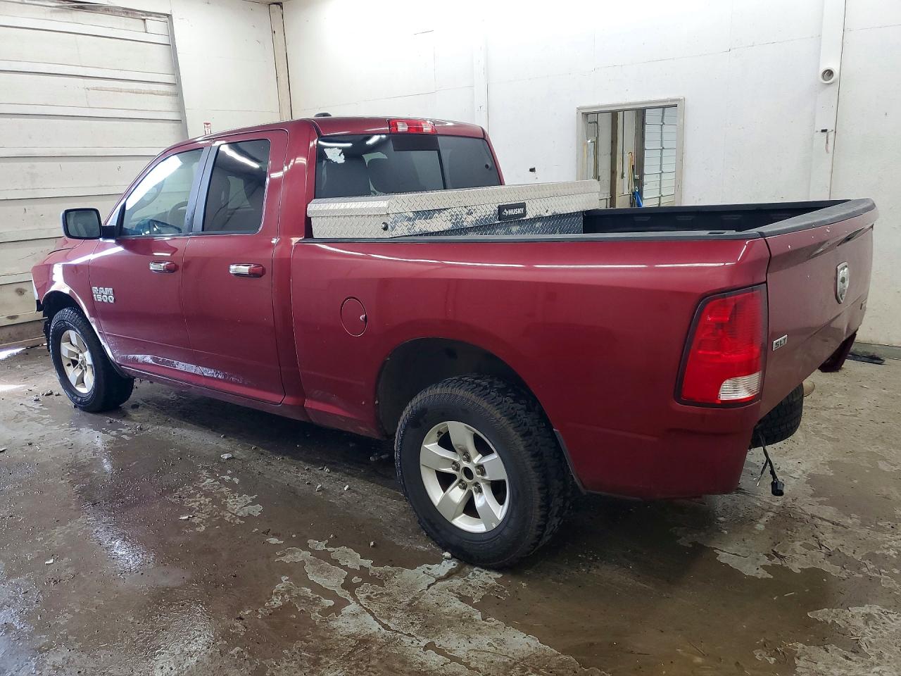 2015 RAM 1500 SLT photo 4