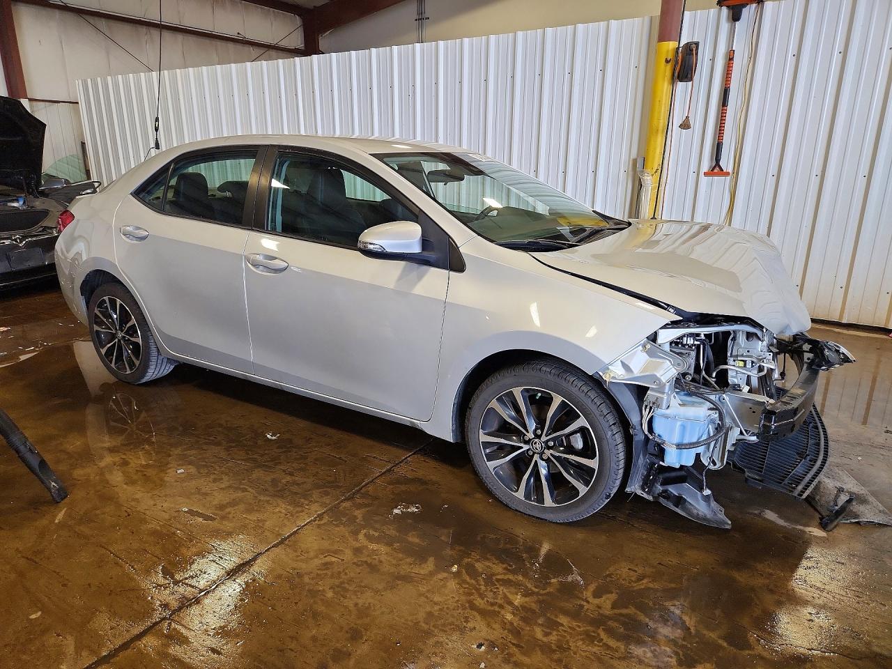 2019 TOYOTA COROLLA SE photo 4