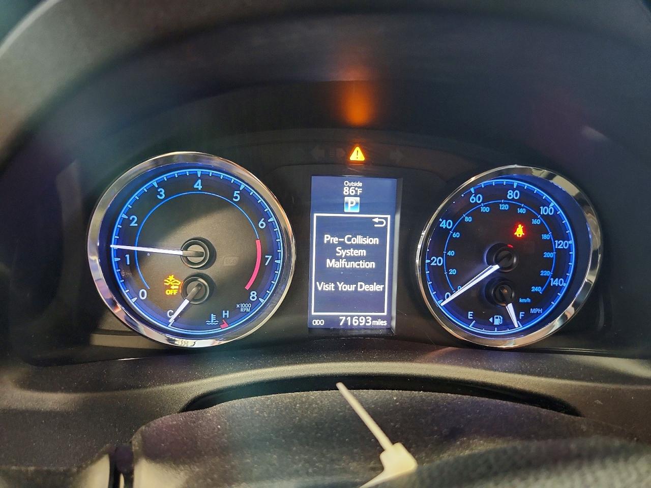 2019 TOYOTA COROLLA SE photo 9