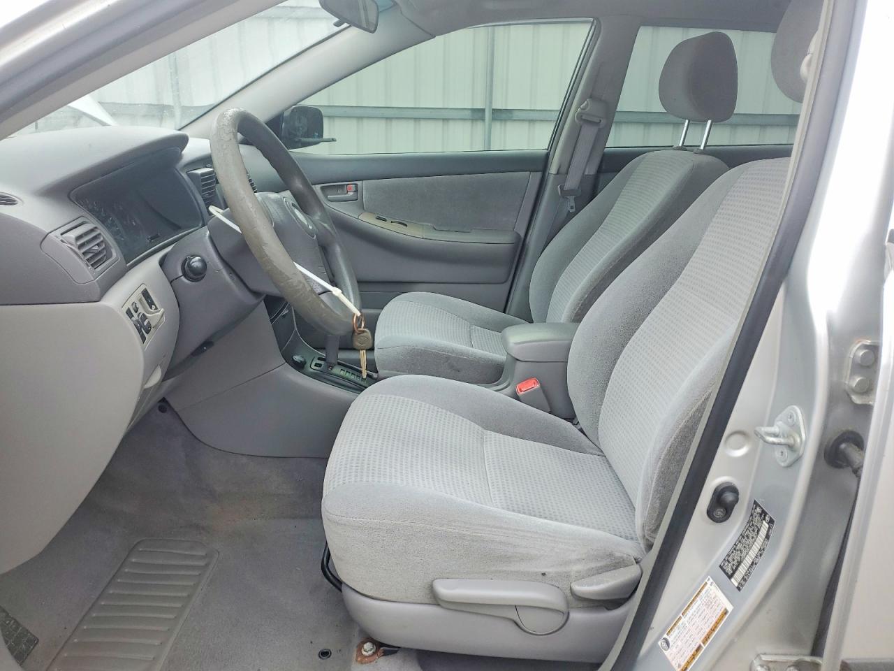 2006 TOYOTA COROLLA CE photo 19