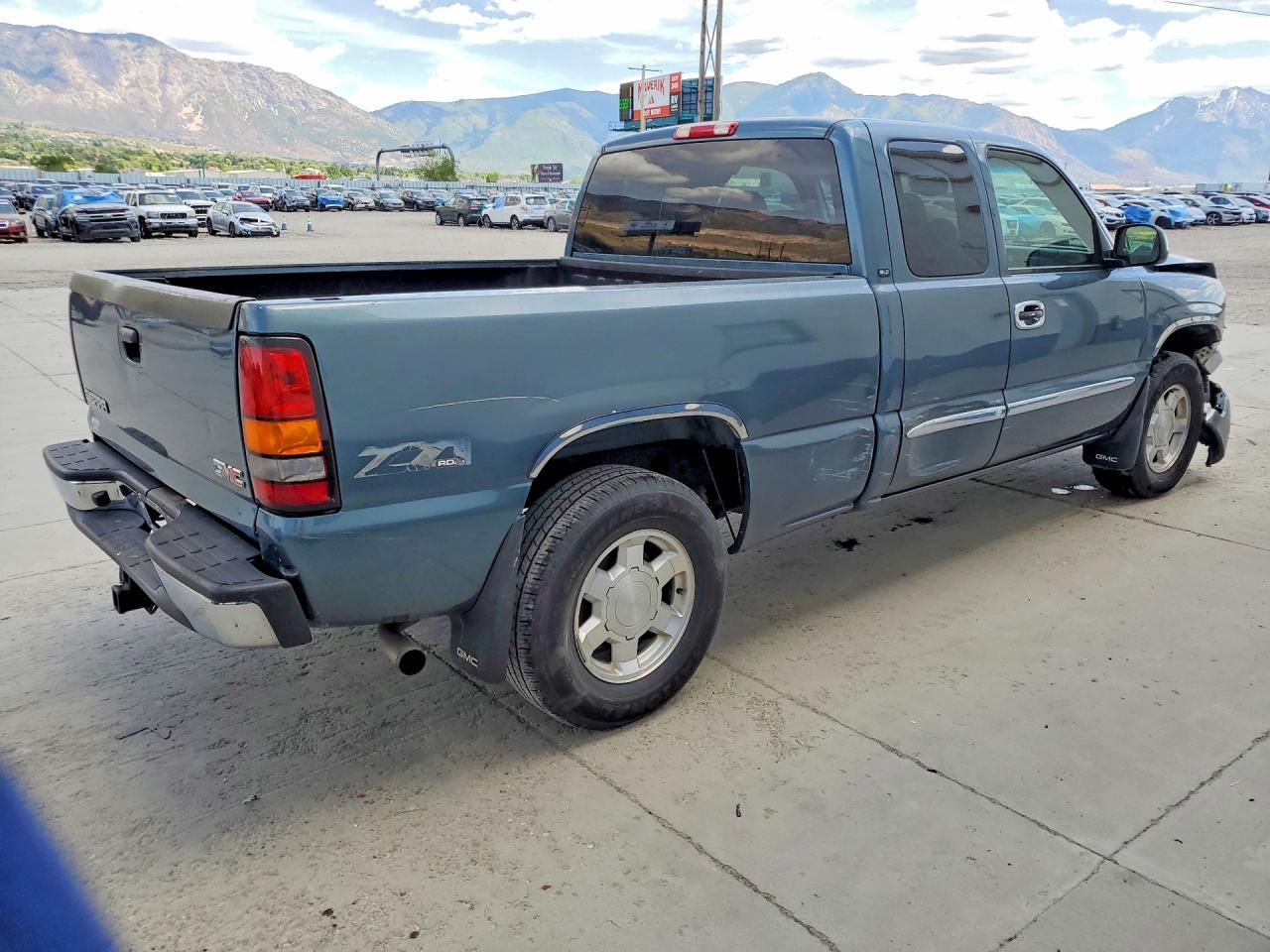 2006 GMC NEW SIERRA K1500 photo 5