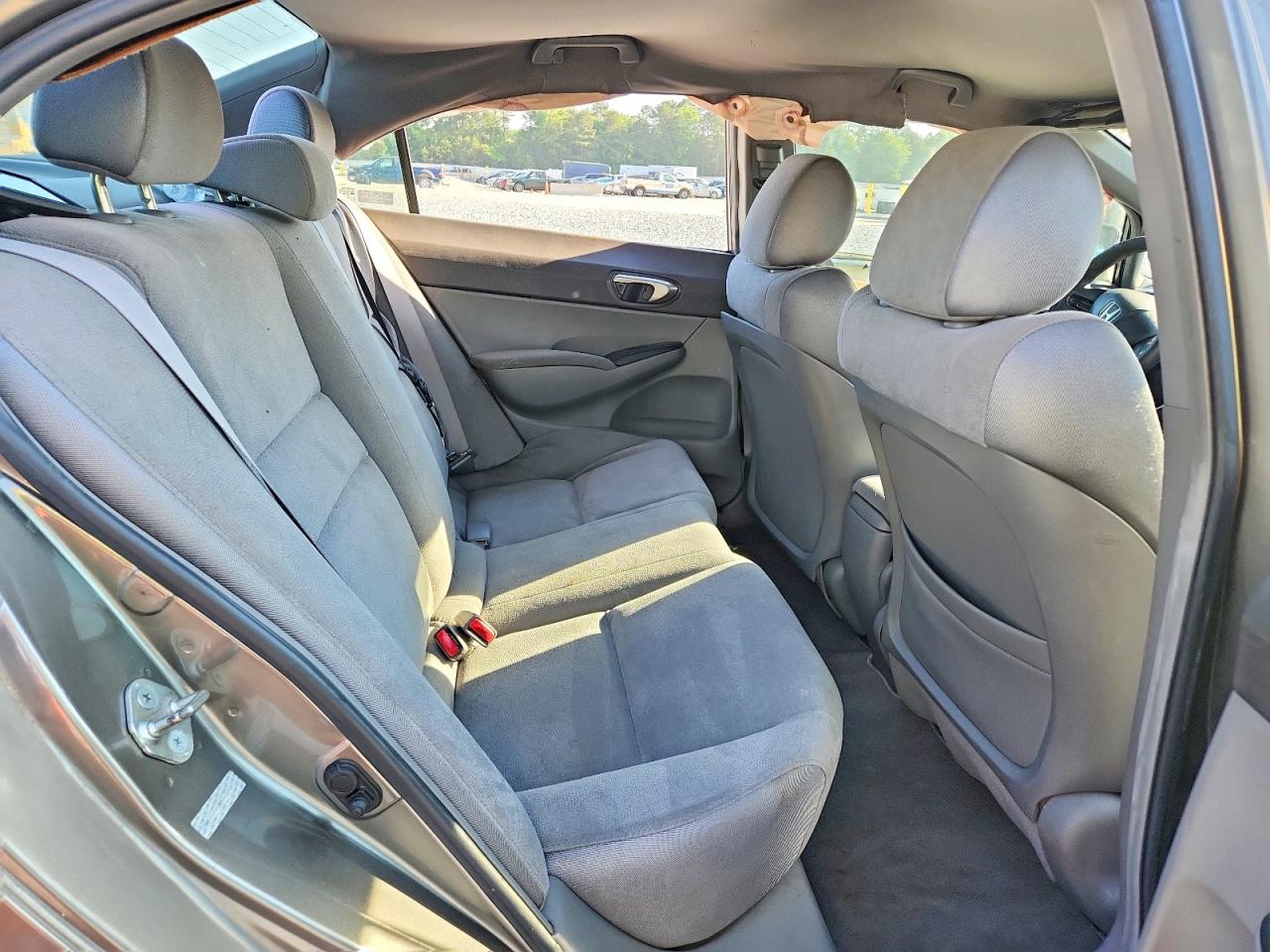 2006 HONDA CIVIC LX photo 19