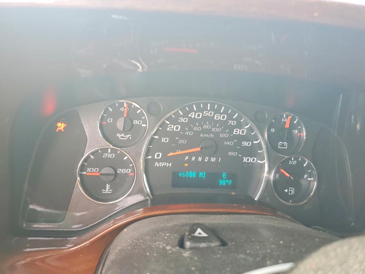 2020 GMC SAVANA G2500 photo 17