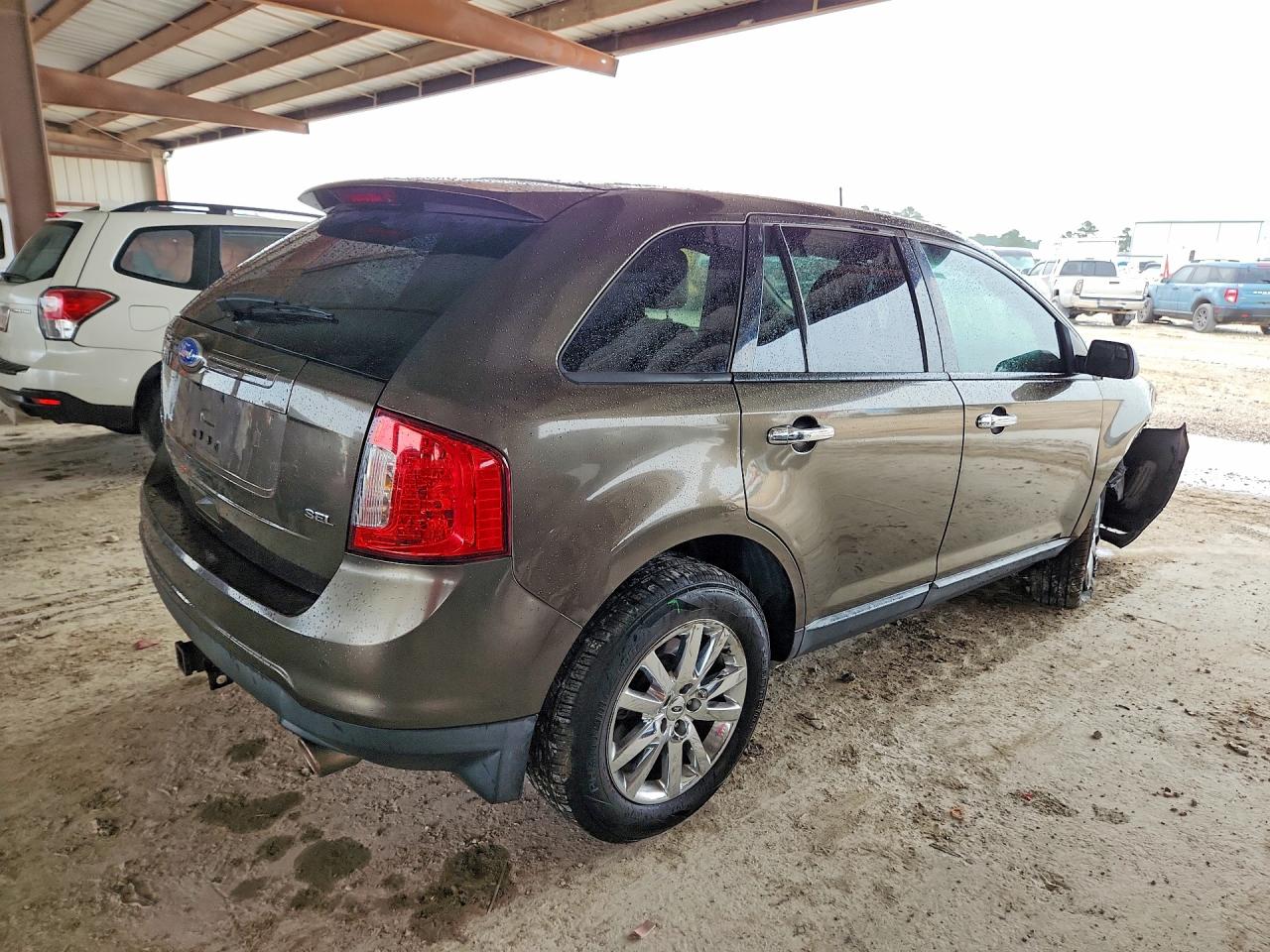 2011 FORD EDGE SEL photo 3