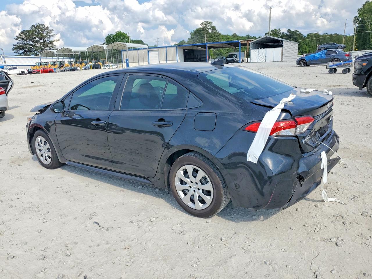 2020 TOYOTA COROLLA LE photo 3