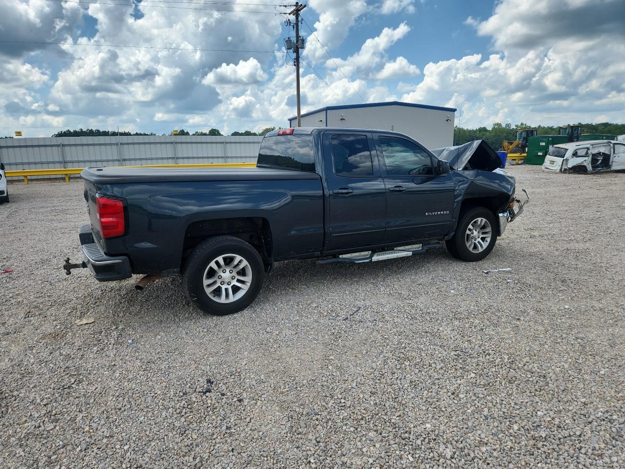 2017 CHEVROLET SILVERADO C1500 LT photo 7