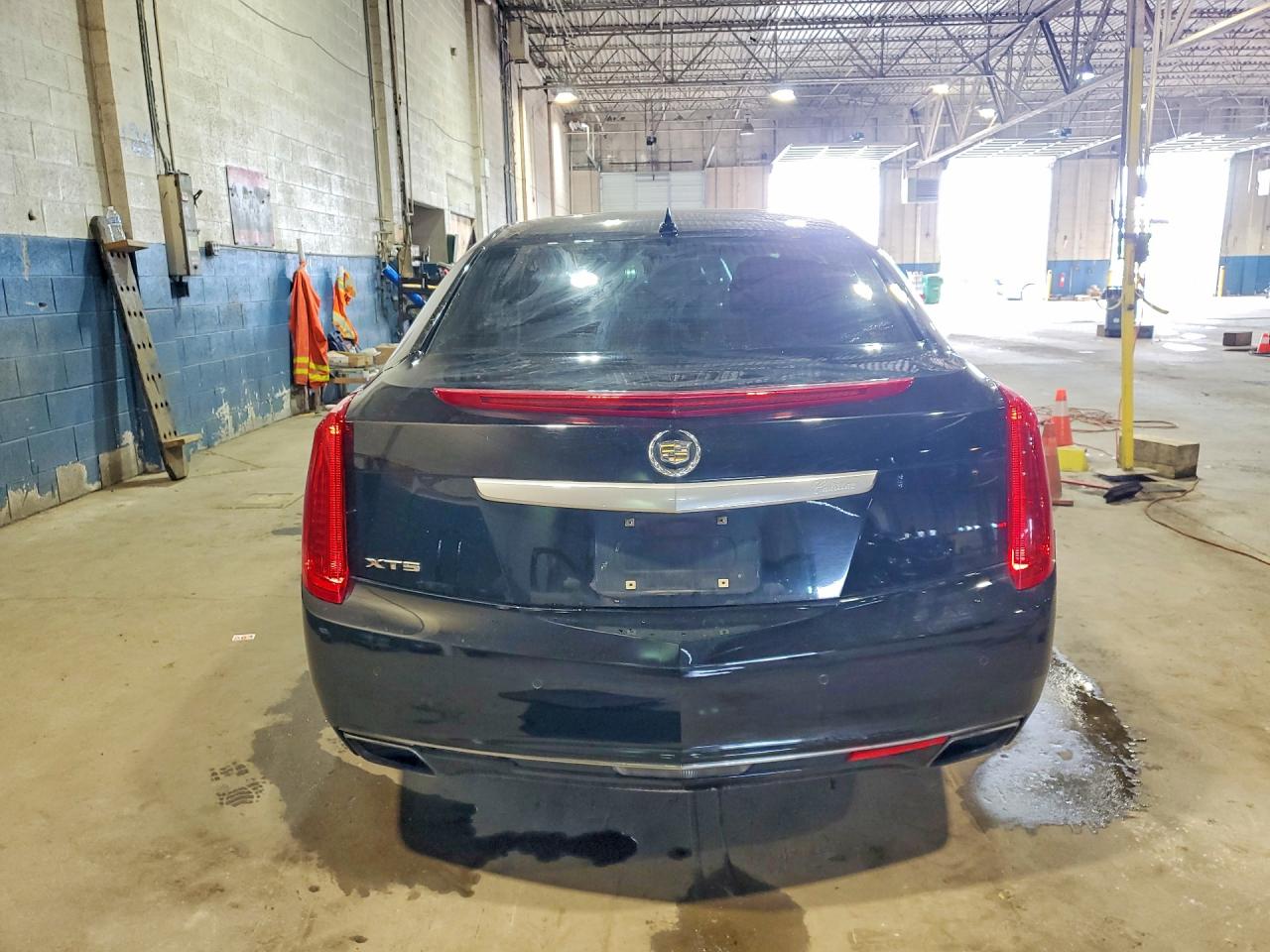 2013 CADILLAC XTS LUXURY COLLECTION photo 11