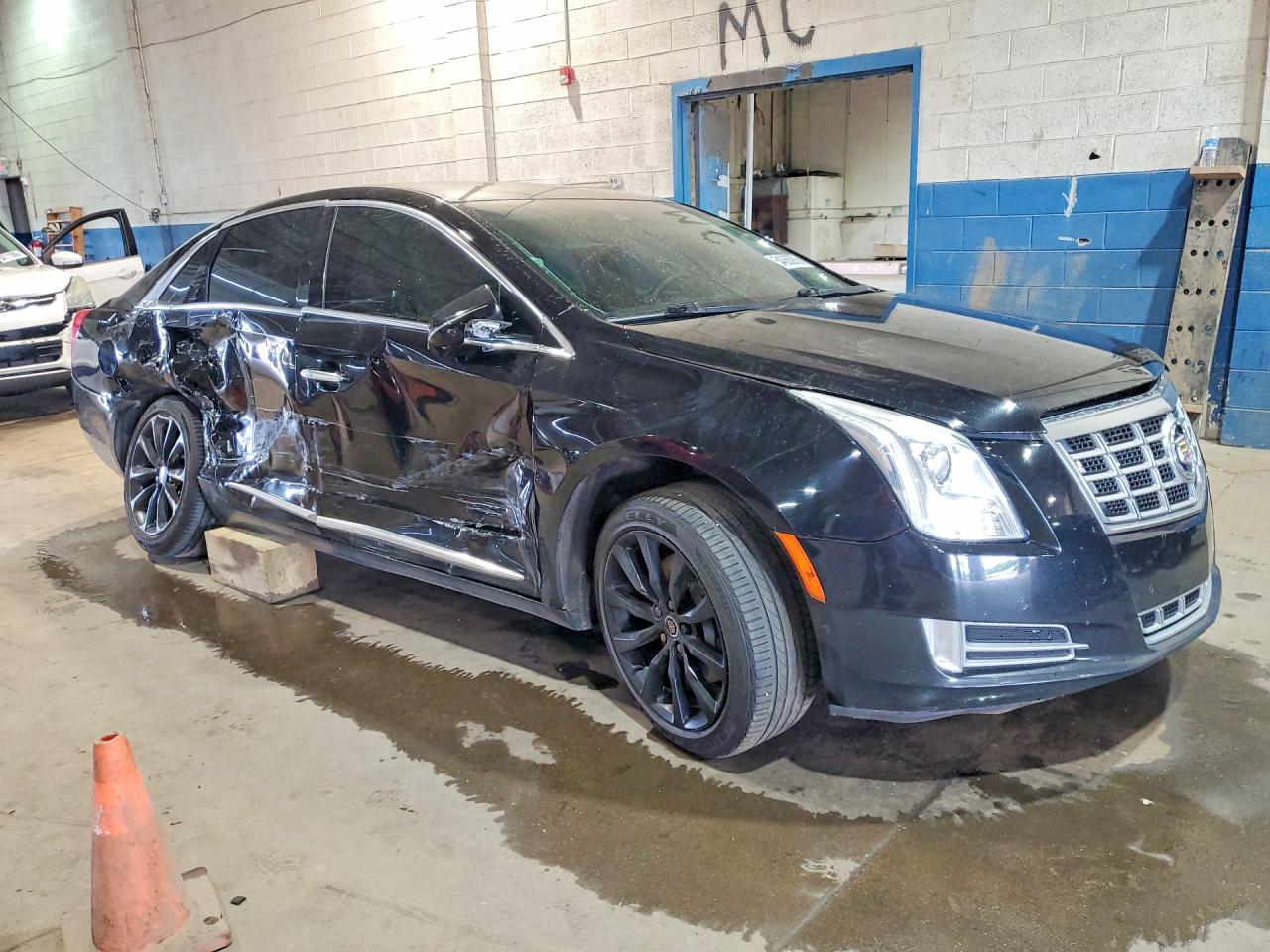 2013 CADILLAC XTS LUXURY COLLECTION photo 7