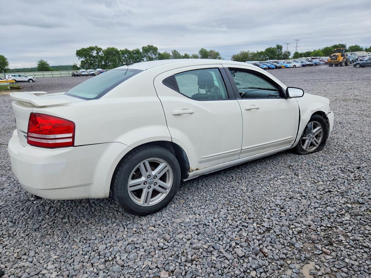 2010 DODGE AVENGER photo 5