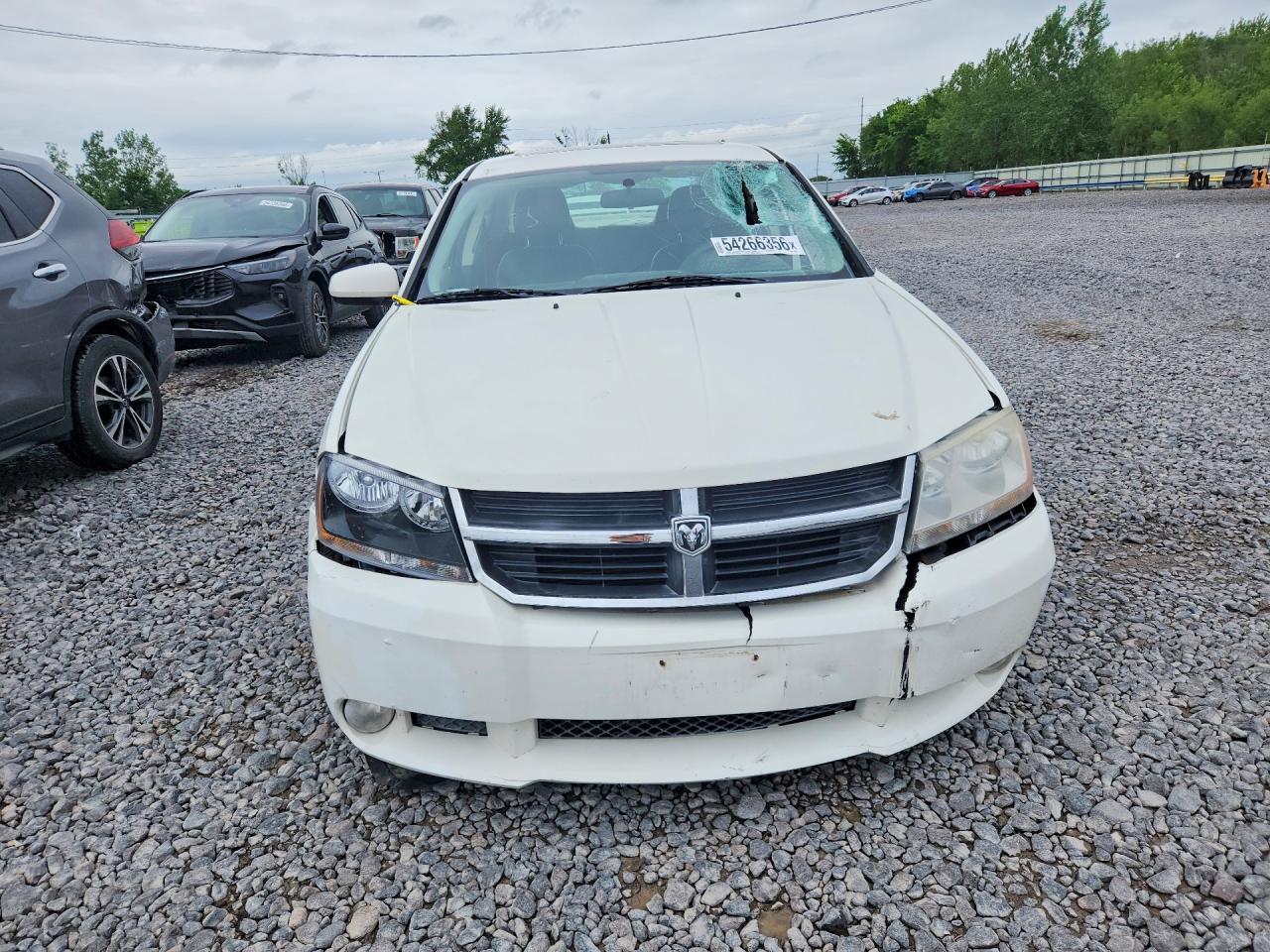2010 DODGE AVENGER photo 9