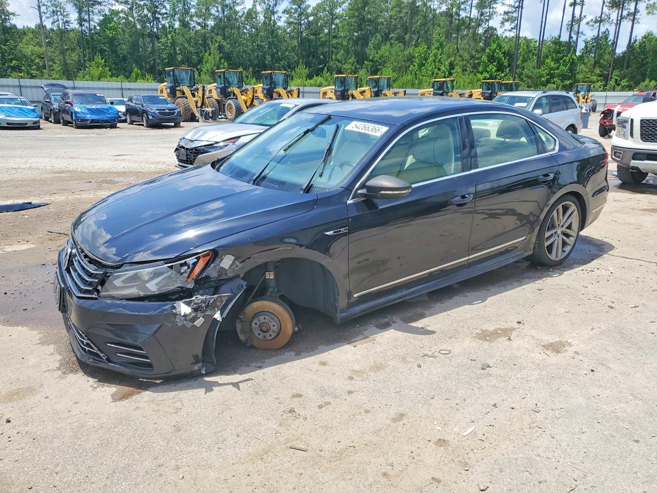 2017 VOLKSWAGEN PASSAT