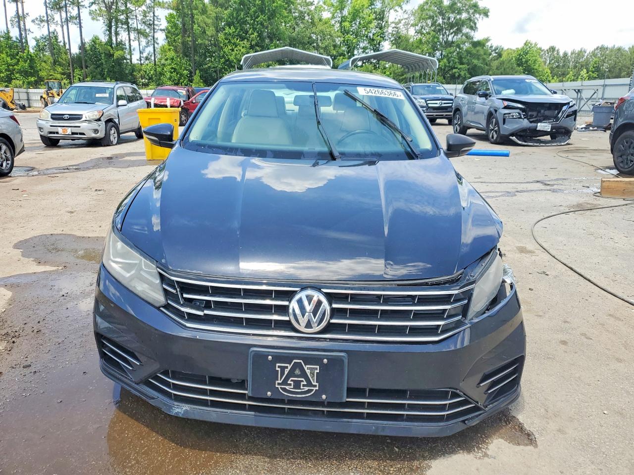 2017 VOLKSWAGEN PASSAT R-LINE photo 5