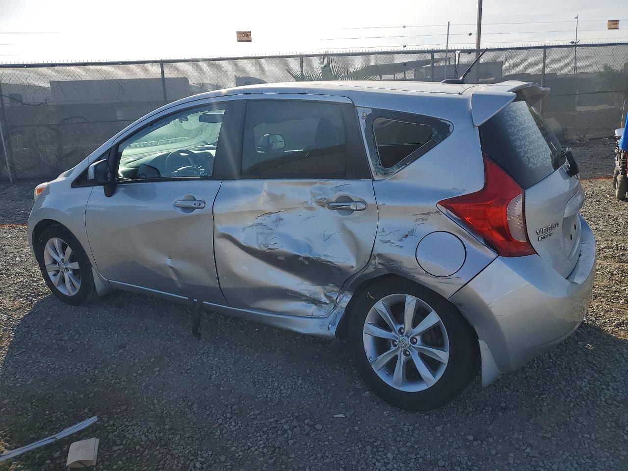 2014 NISSAN VERSA NOTE S photo 4