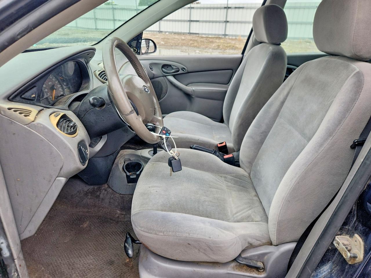 2002 FORD FOCUS SE photo 19