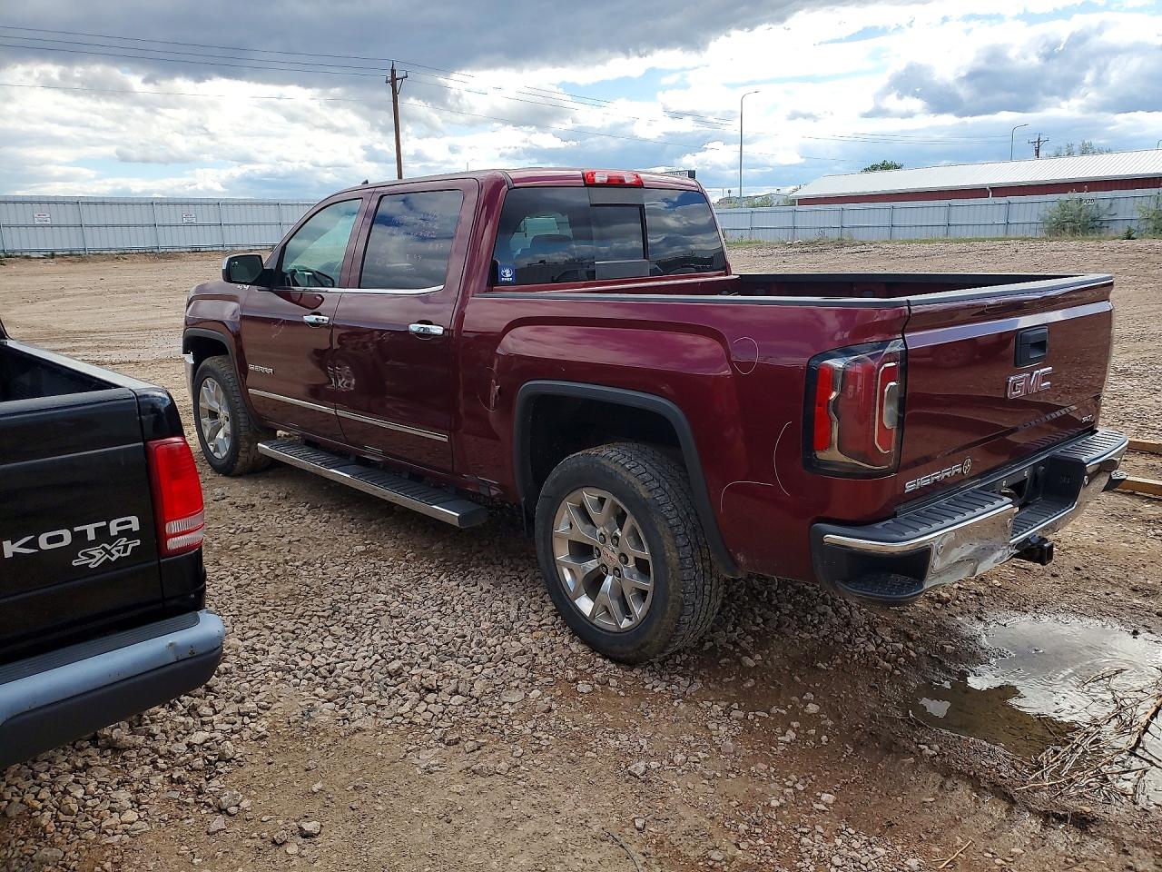 2017 GMC SIERRA K1500 SLT photo 3