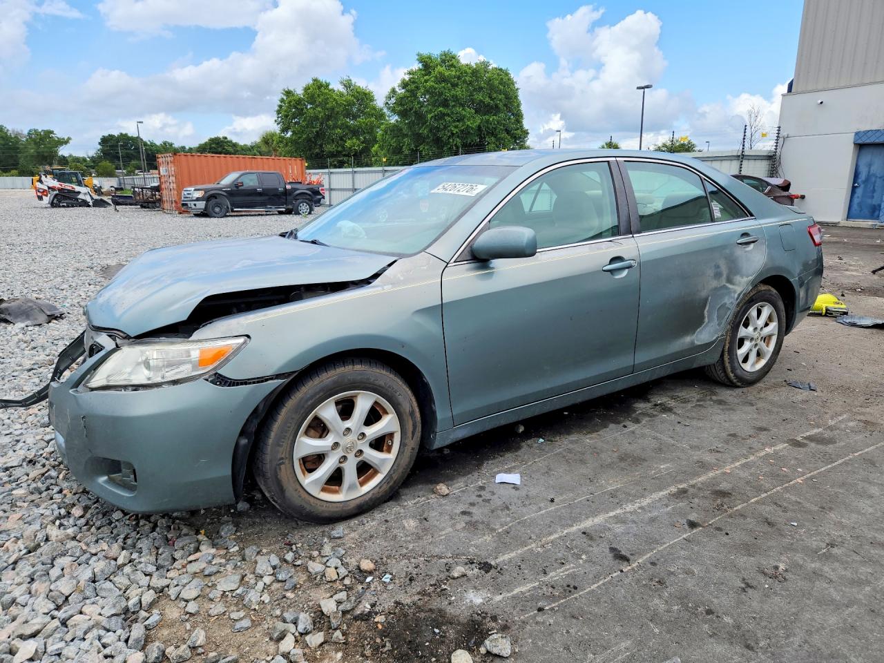 2011 TOYOTA CAMRY