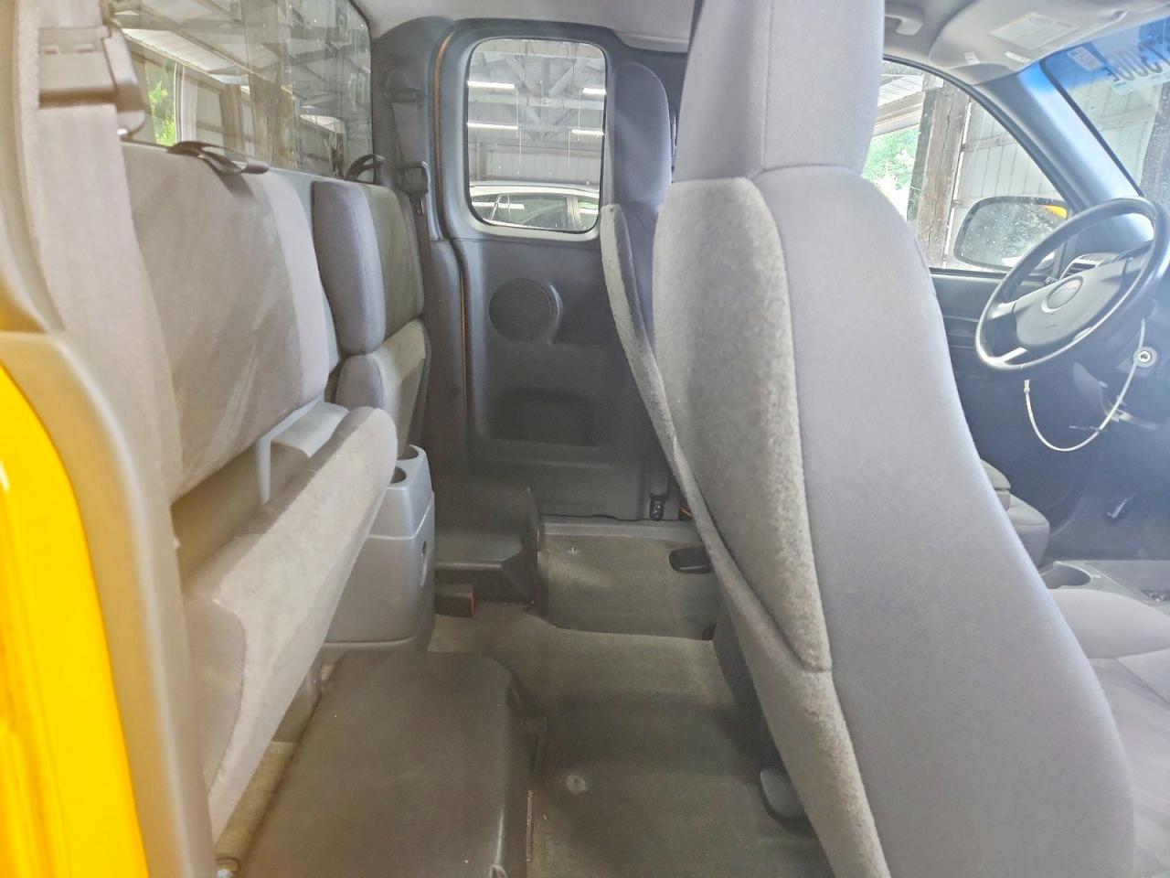 2005 CHEVROLET COLORADO photo 10