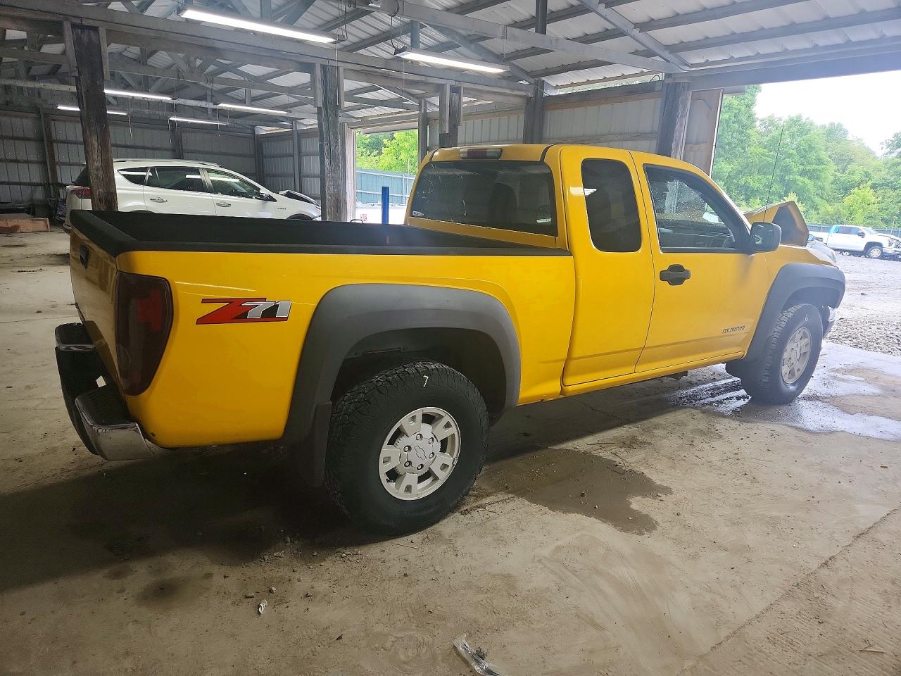 2005 CHEVROLET COLORADO photo 3
