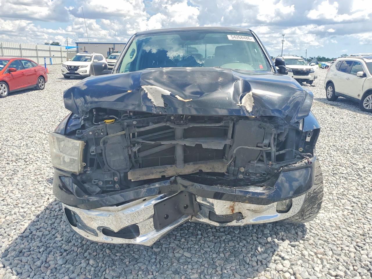 2016 RAM 1500 SLT photo 9