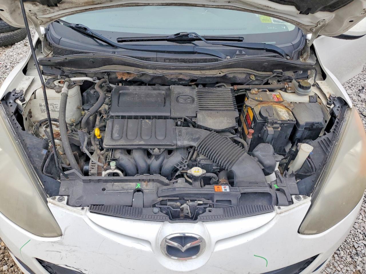 2011 MAZDA MAZDA2 photo 21