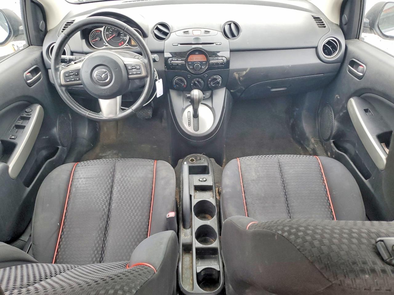 2011 MAZDA MAZDA2 photo 15