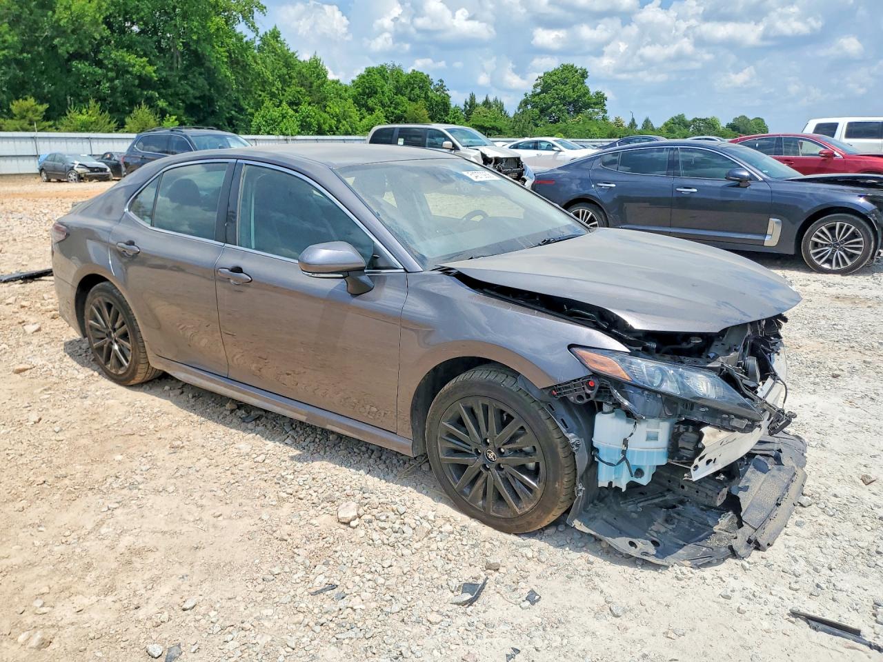 2024 TOYOTA CAMRY SE photo 7