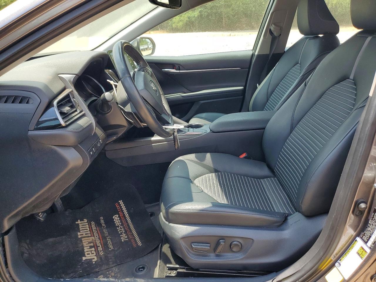 2024 TOYOTA CAMRY SE photo 13