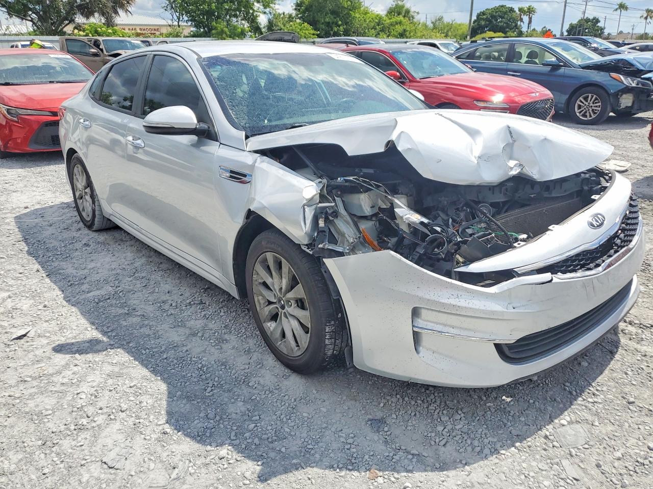 2017 KIA OPTIMA LX photo 7