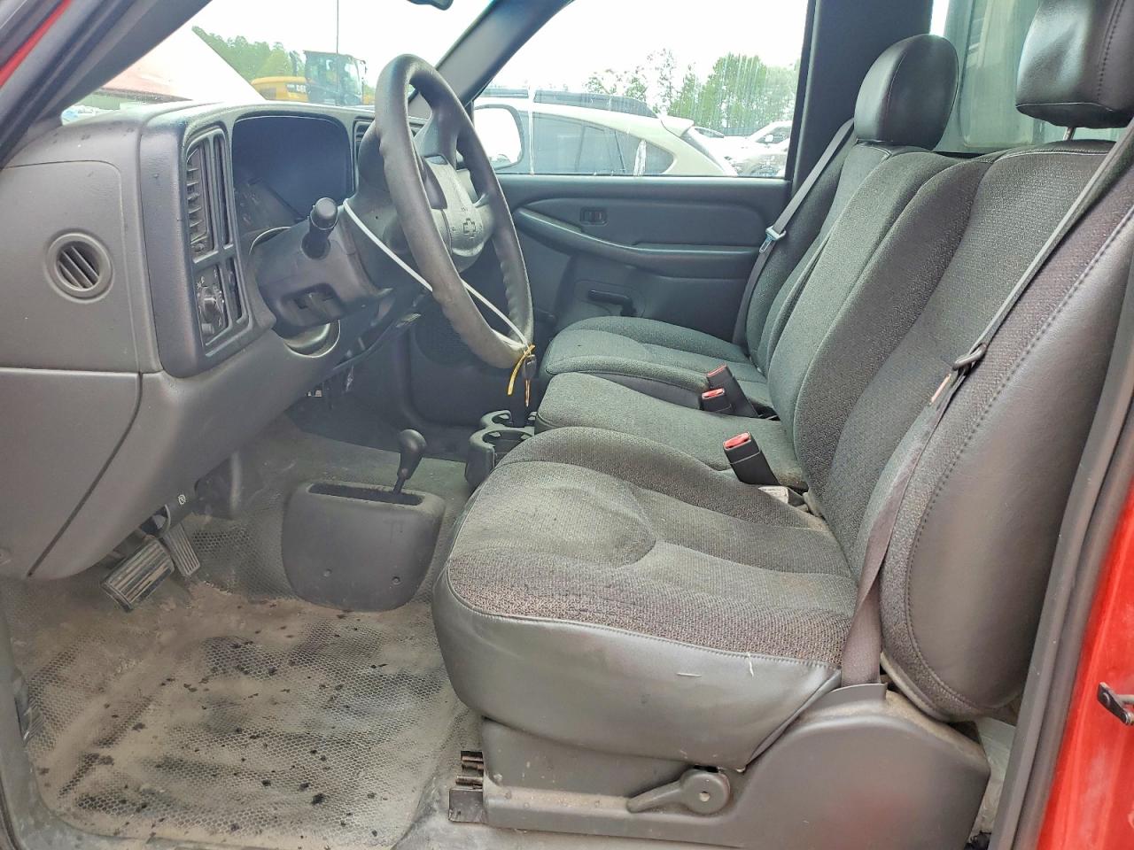 2004 CHEVROLET SILVERADO K1500 photo 13