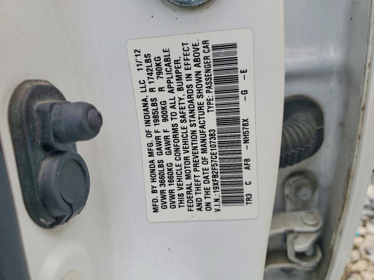 2012 HONDA CIVIC LX photo 23
