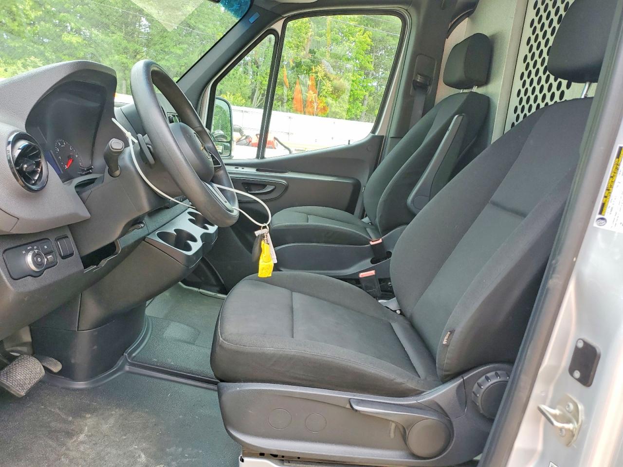 2019 MERCEDES-BENZ SPRINTER 1500 photo 13