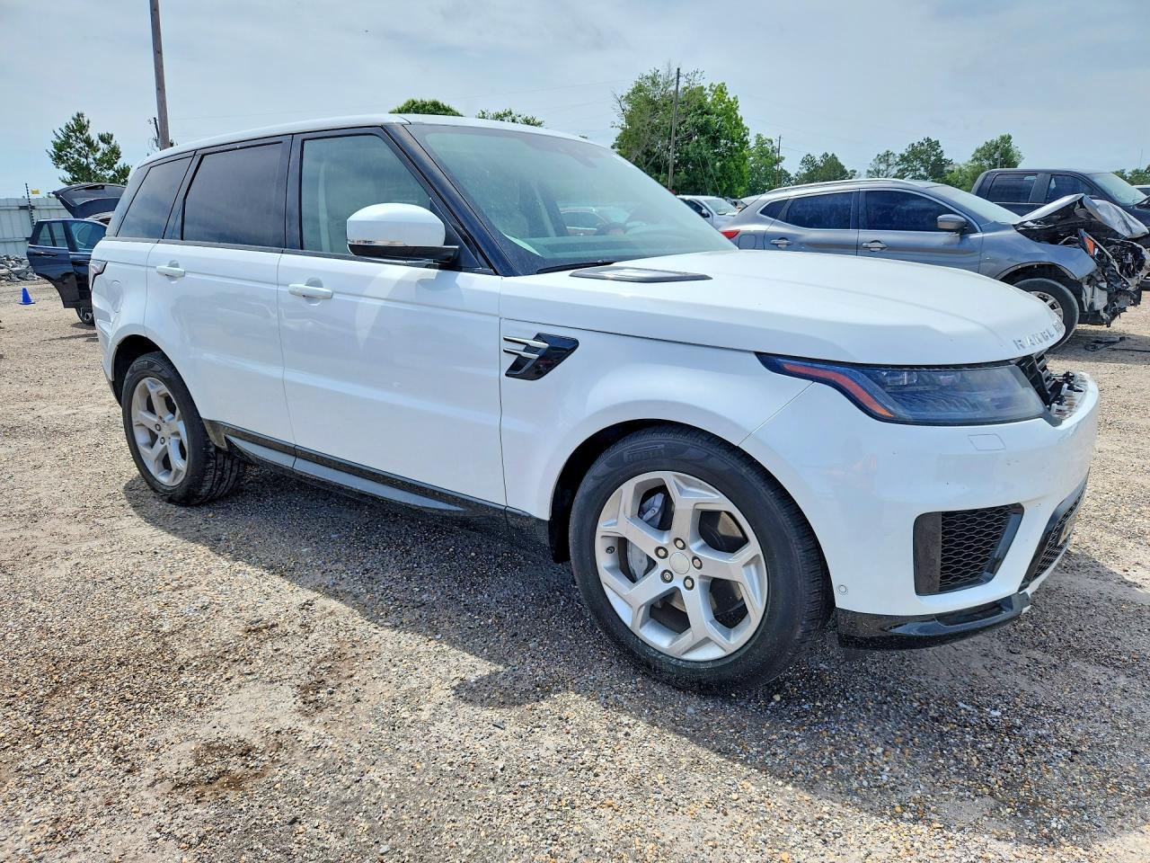 2020 LAND ROVER RANGE ROVER SPORT HSE photo 4