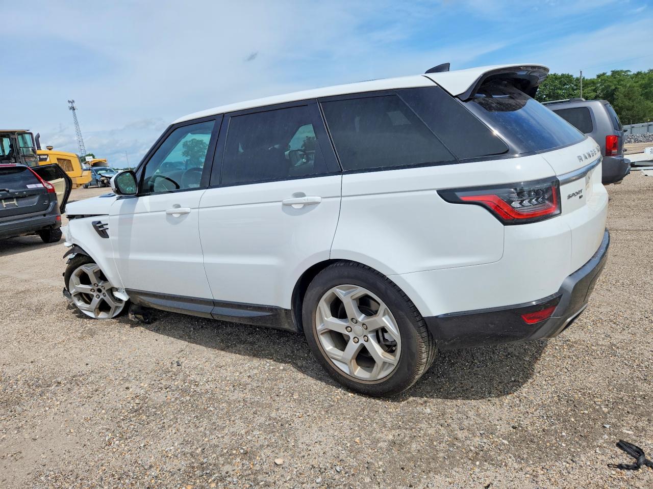 2020 LAND ROVER RANGE ROVER SPORT HSE photo 2
