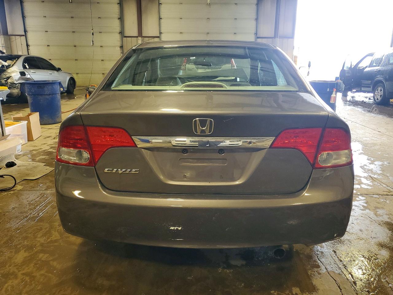 2010 HONDA CIVIC LX photo 11