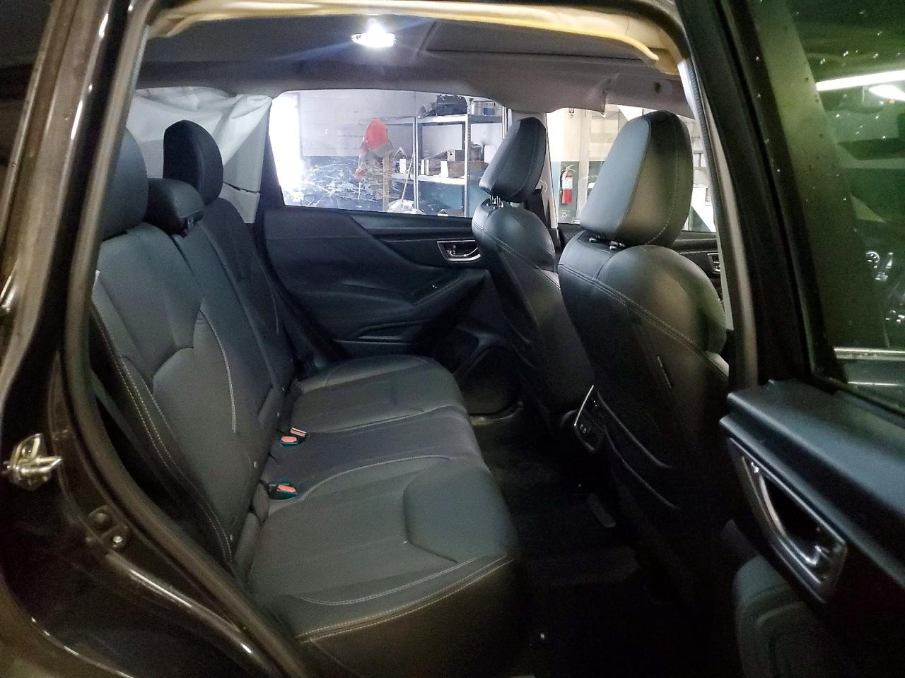 2019 SUBARU FORESTER LIMITED photo 31