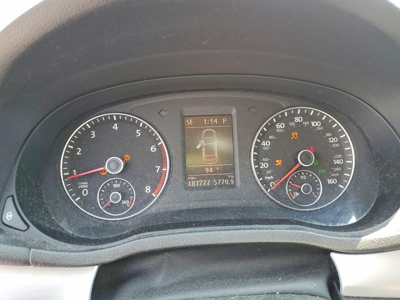 2012 VOLKSWAGEN PASSAT photo 9