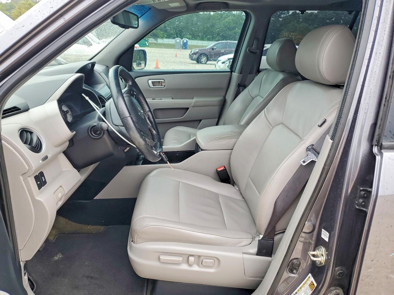 2015 HONDA PILOT TOURING photo 19