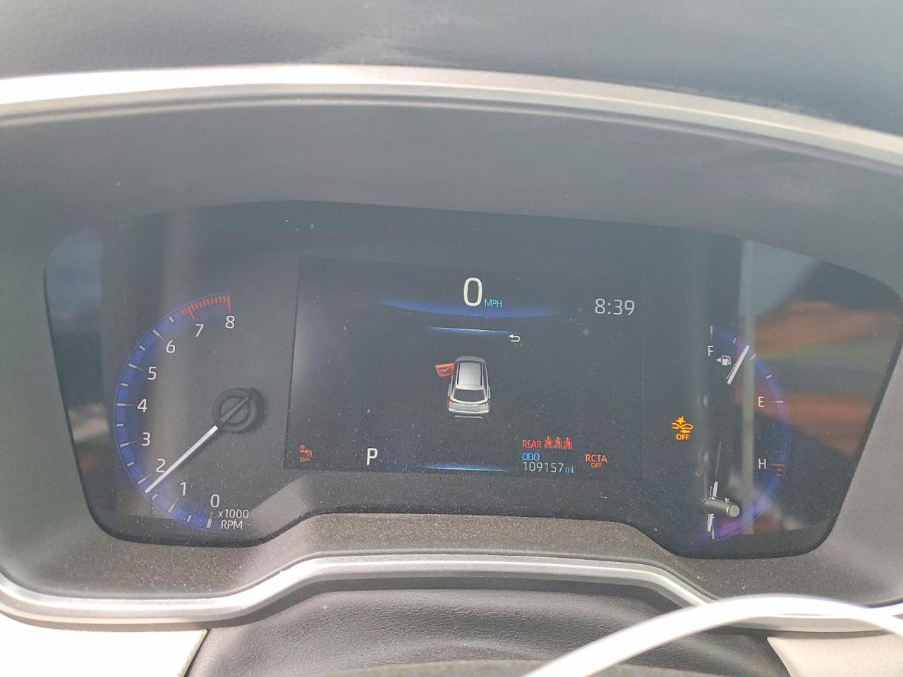 2022 TOYOTA COROLLA CROSS XLE photo 17