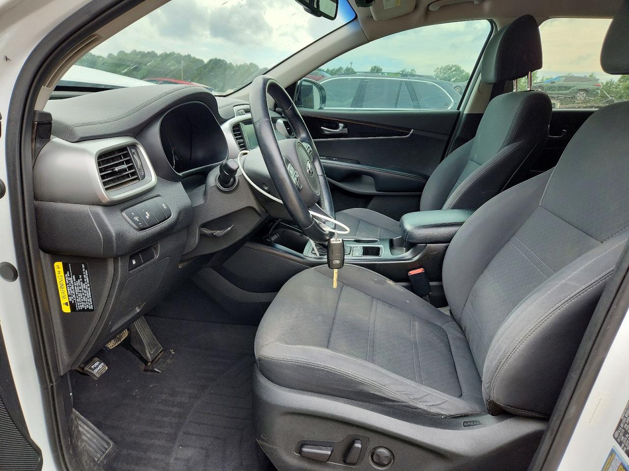 2017 KIA SORENTO LX V6 photo 13