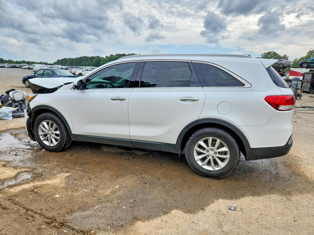 2017 KIA SORENTO LX V6 photo 3