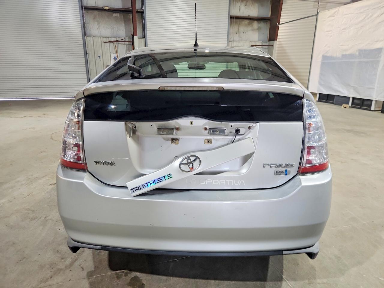 2008 TOYOTA PRIUS STANDARD photo 6