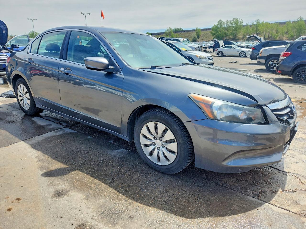 2011 HONDA ACCORD LX photo 7