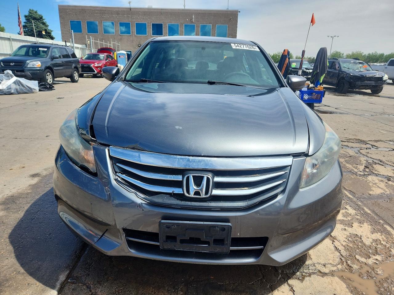 2011 HONDA ACCORD LX photo 9