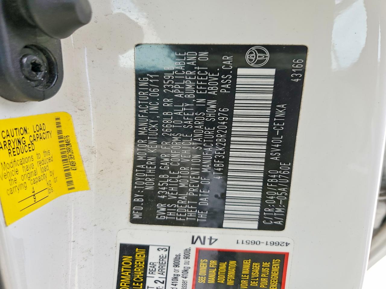 2011 TOYOTA CAMRY LE photo 34