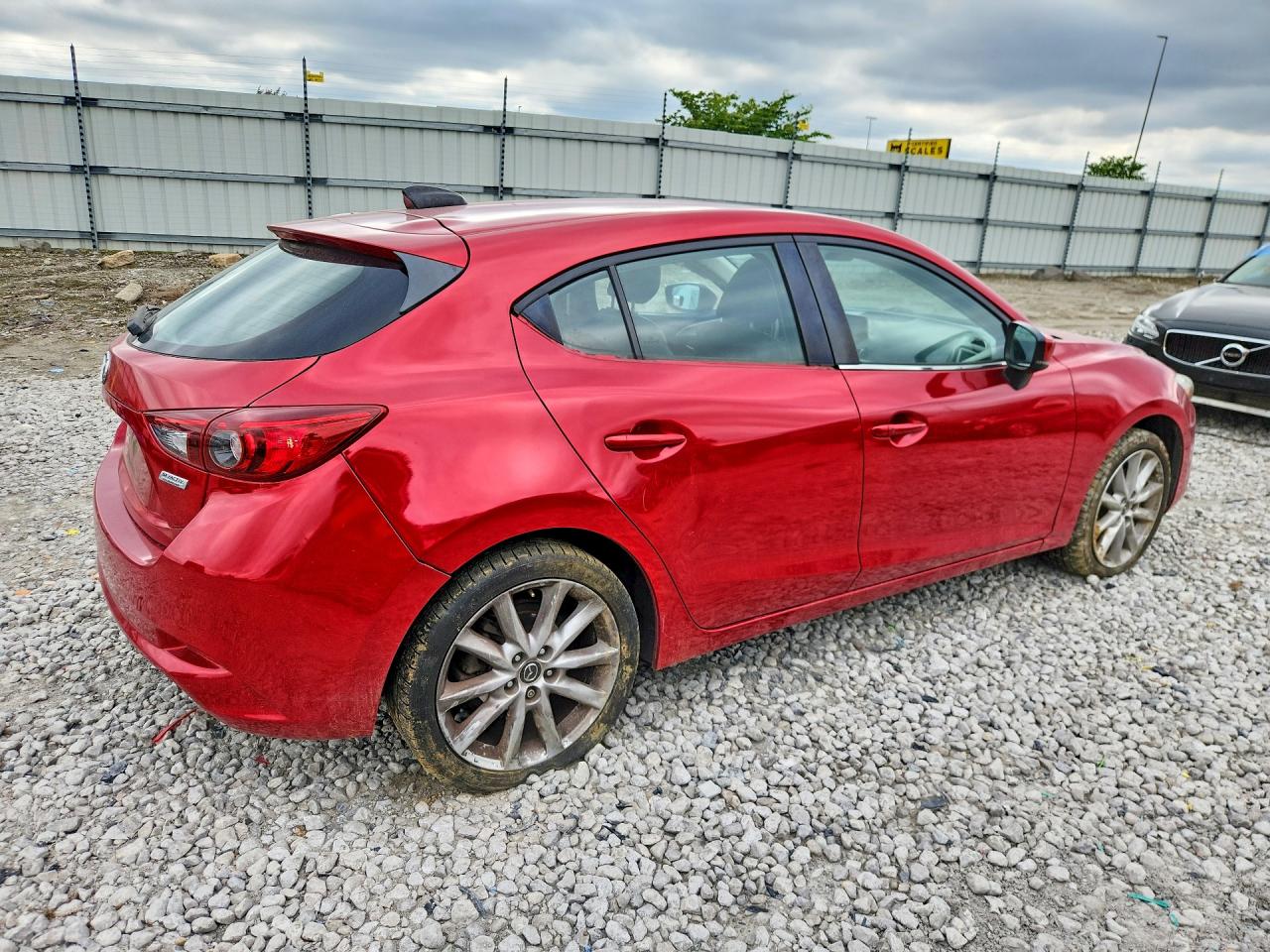 2017 MAZDA 3 TOURING photo 3