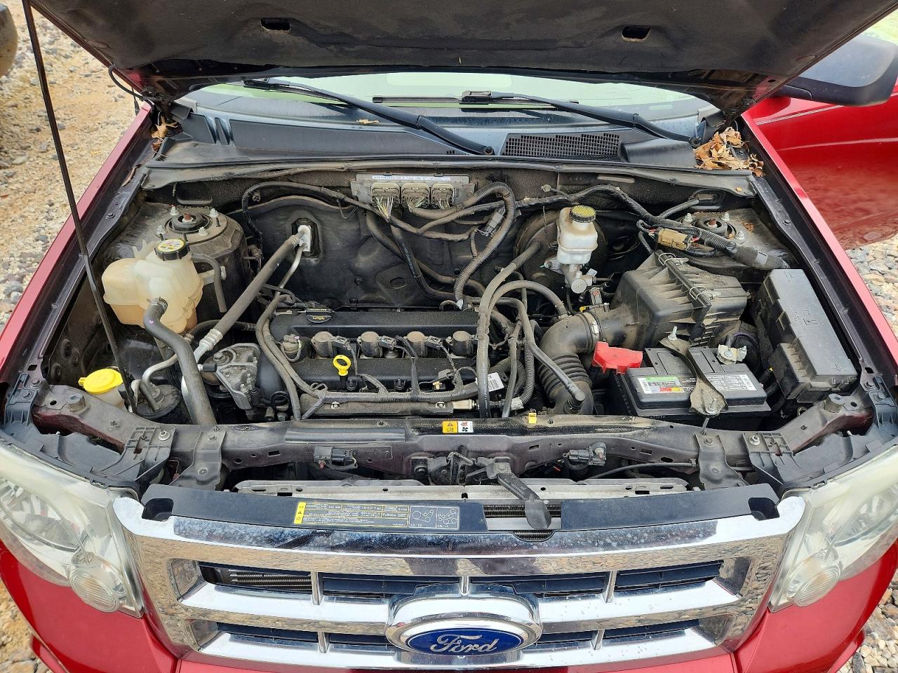 2012 FORD ESCAPE XLT photo 31