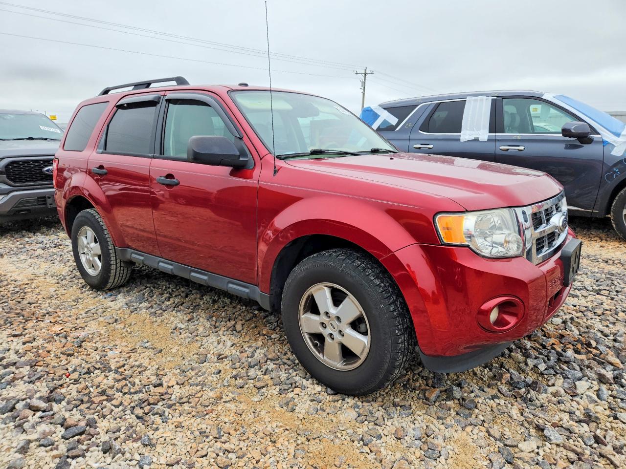 2012 FORD ESCAPE XLT photo 10
