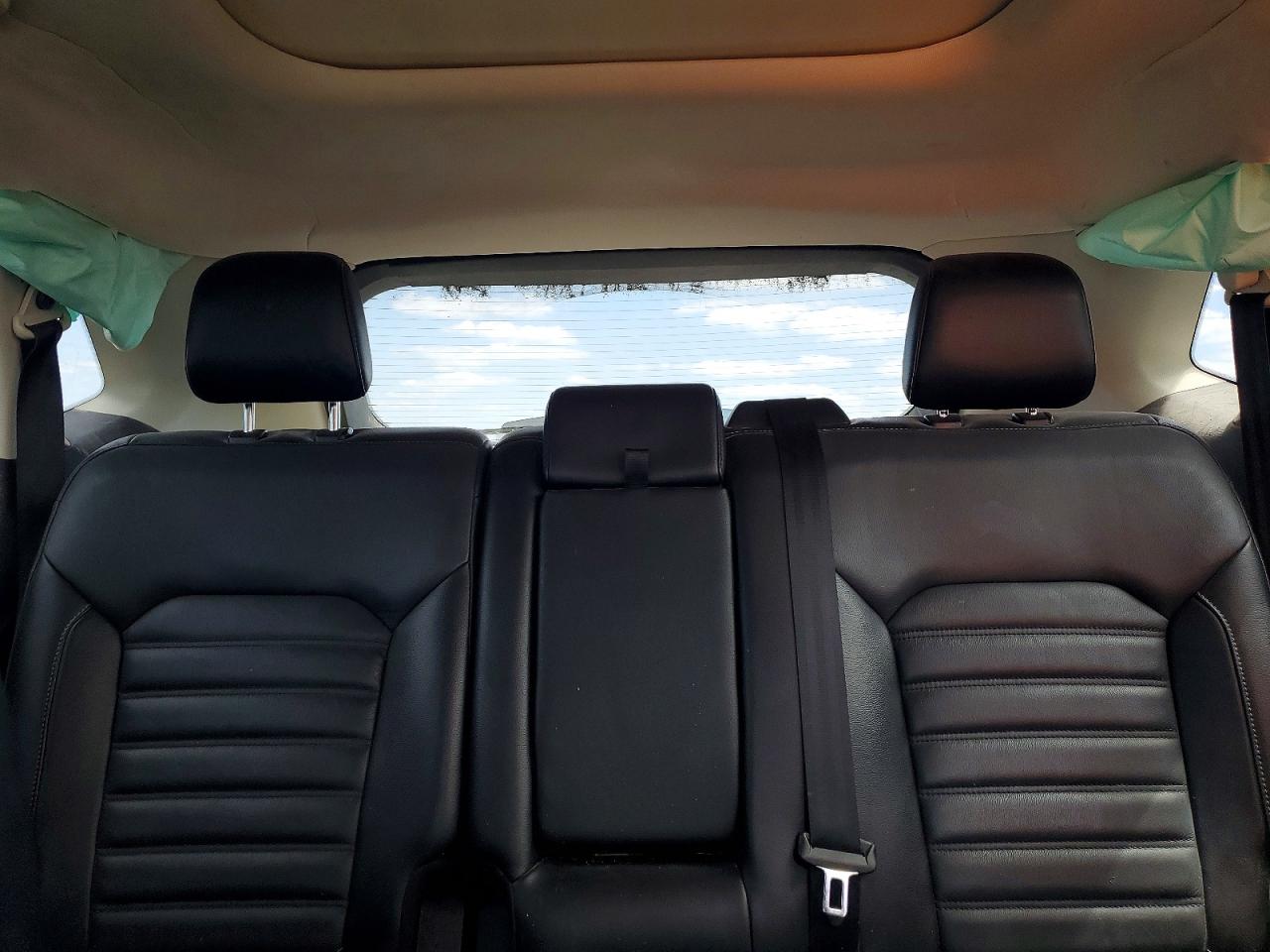 2017 FORD EDGE SEL photo 28