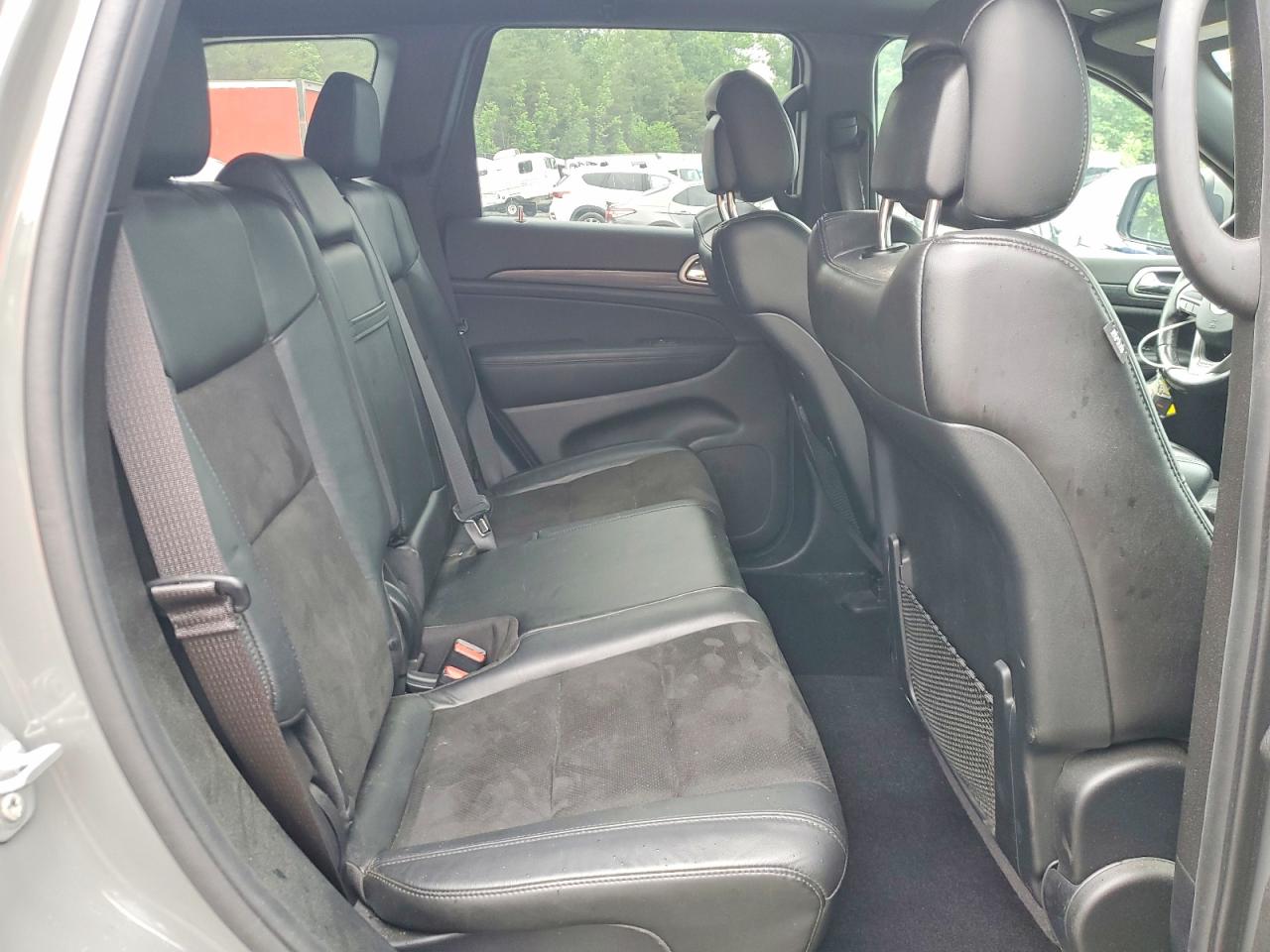 2020 JEEP GRAND CHEROKEE LAREDO photo 21